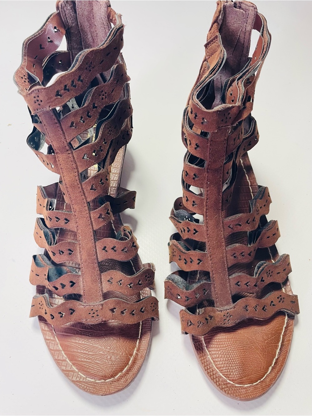 Carlos Santana Brown Suede Gladiator Cutout Sandals Back Zipper